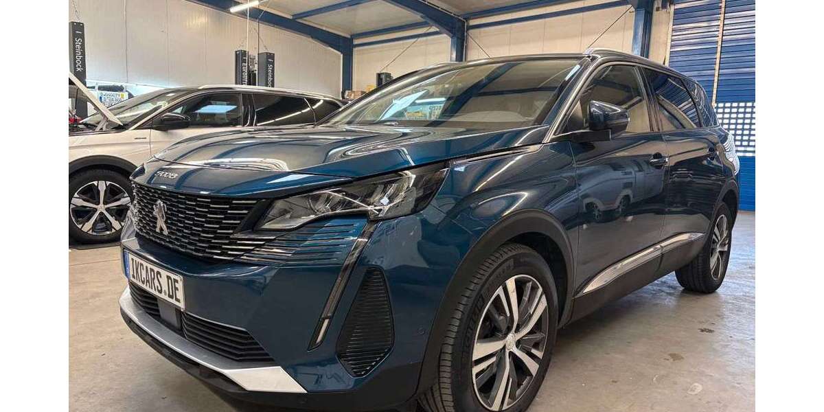 Peugeot 5008 100.000 km 20.825 &euro; Düsseldorf 40549