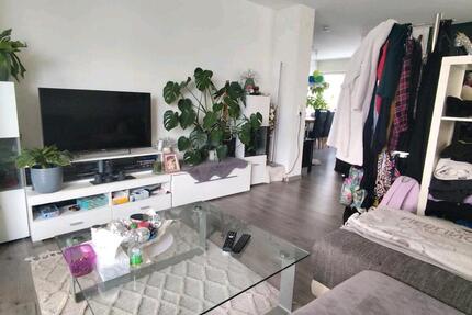 Schöne 3 Zimmer Wohnung mit Balkon