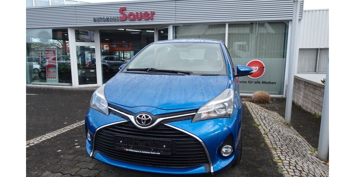 Toyota Yaris 113.550 km 8.900 &euro; Rheinbreitbach 53619