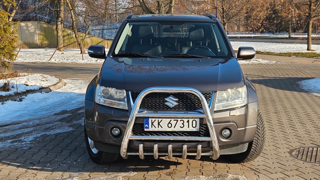 Suzuki Grand Vitara 73.252 km 8.000 &euro; Kraków 30-04