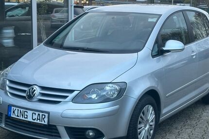 VW Golf 129.000 km 4.390 &euro; Viersen 41749
