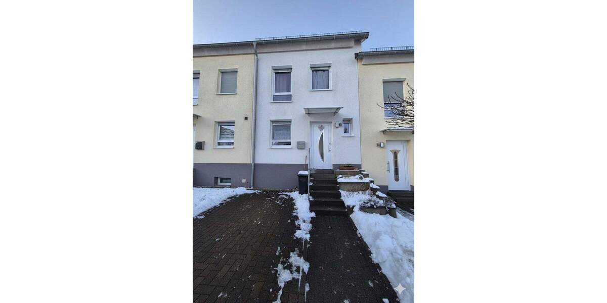 Reihenmittelhaus Taunusstein Bleidenstadt - 5 Zimmer, 141 m&sup2;, 1.650&euro; | Angebot:24846675