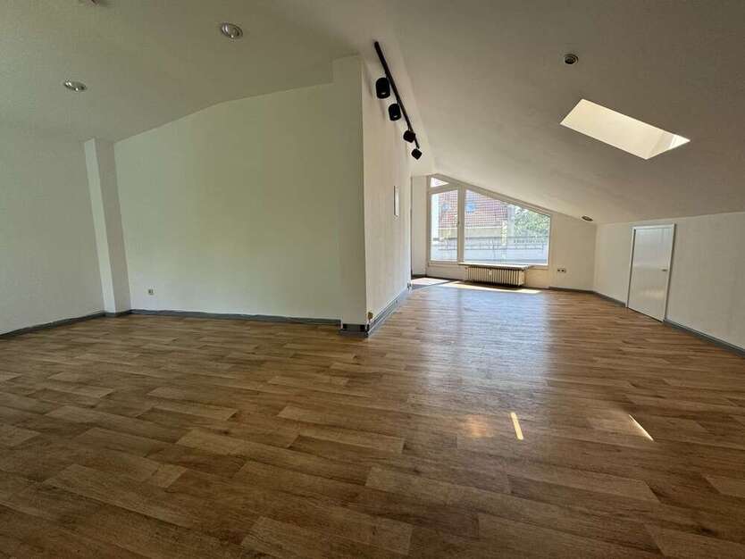 Büro in Berlin 1.499 € 92.5 m²