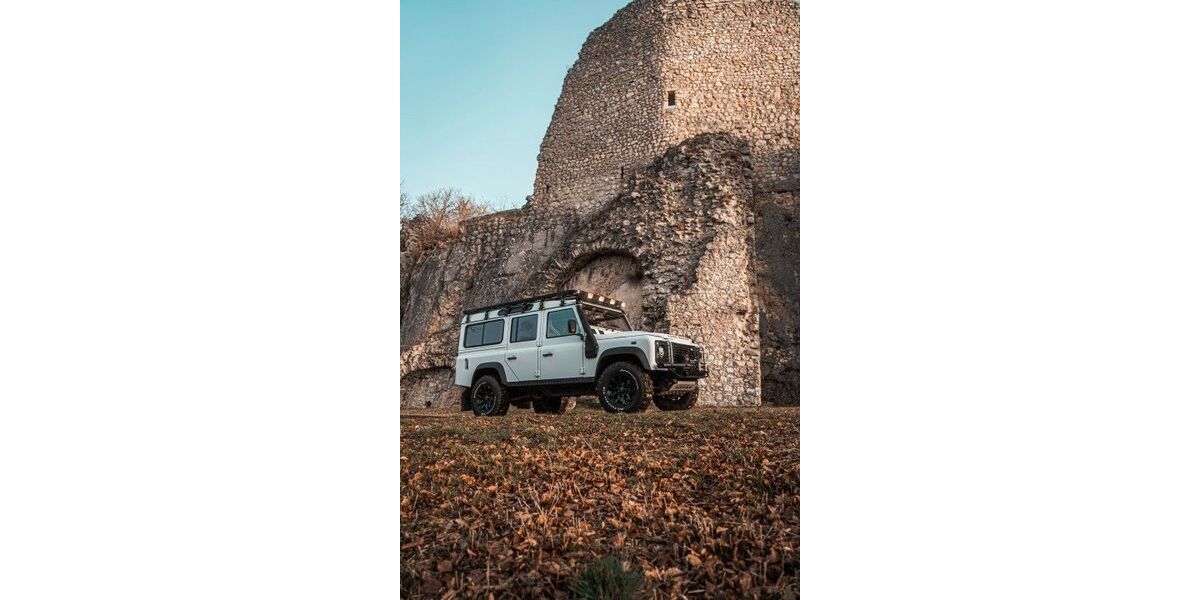 Land Rover Defender 57.734 km 48.000 &euro; Beuron-Neidingen 88631