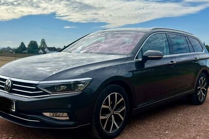 VW Passat Variant 141.000 km 19.850 &euro; Hohenstein - Ernstthal 09337