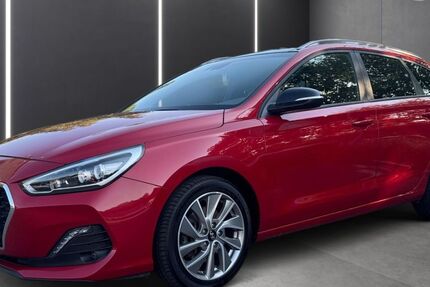 Hyundai i30 31.500 km 17.490 &euro; Friedrichshafen 88046