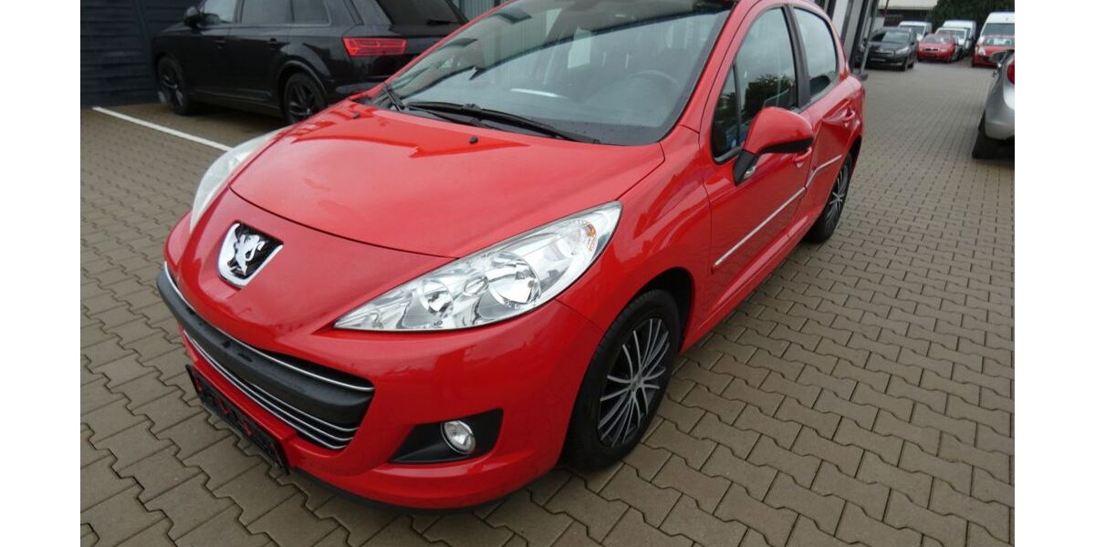 Peugeot 207 128.000 km 1.790 € Erfurt 99087