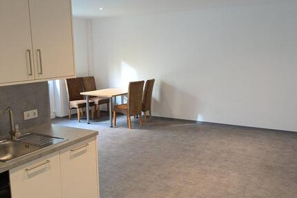 Büro Praxis Gewerberäume mit Bad und Küchenzeile zimmer