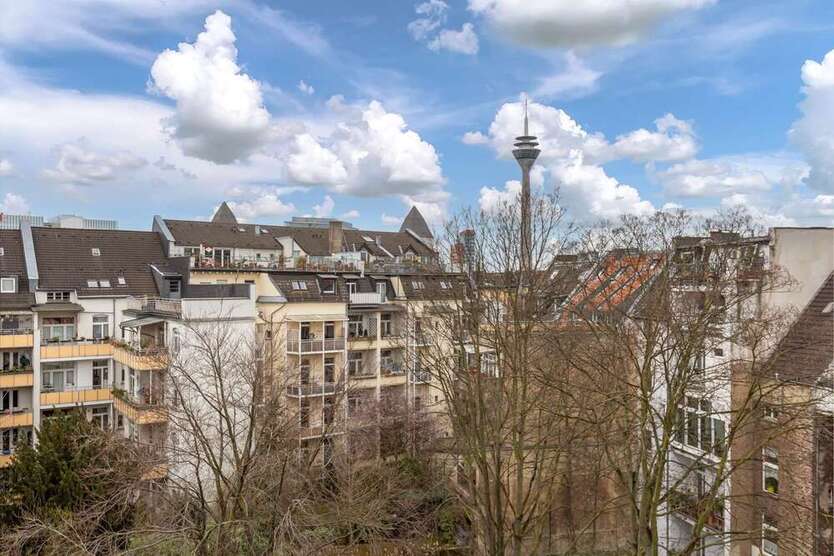 Wohnung zum Kaufen in Düsseldorf 740.000 € 120 m²