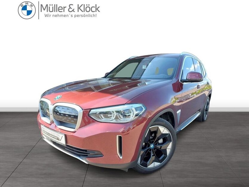 iX3