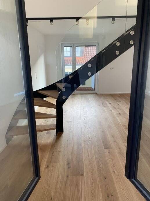 Maisonette im Neubau (Erstbezug 2023) mit zwei Balkonen in Alt-Junkersdorf