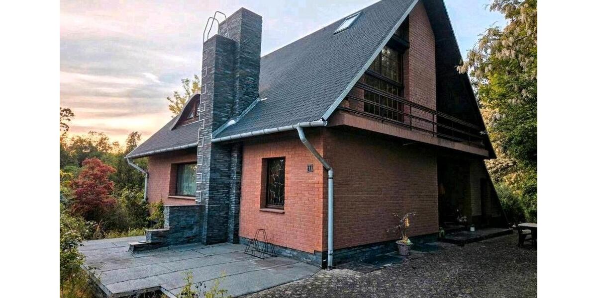 Einfamilienhaus Elsterwerda - 5 Zimmer, 200 m&sup2;, 198.000&euro; | Angebot:26258953