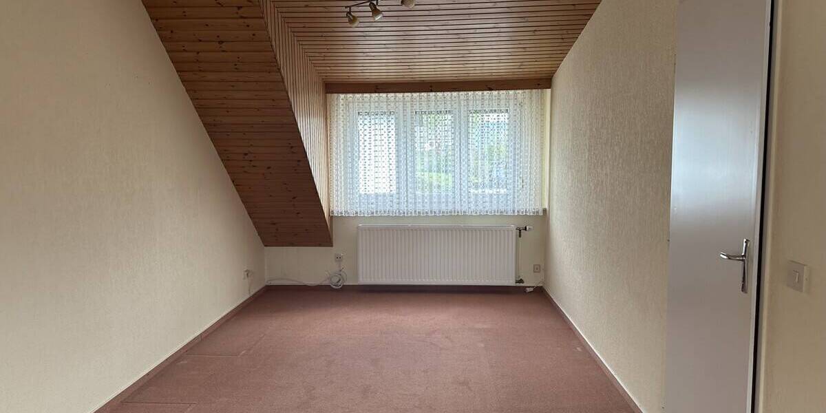 Einfamilienhaus Idar-Oberstein Oberstein - 5 Zimmer, 104 m&sup2;, 220.000&euro; | Angebot:26452677