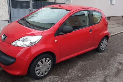 Peugeot 107 44.000 km 5.490 &euro; Augsburg 86156