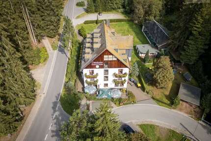 Gastronomie in Grünhain-Beierfeld OT Waschleithe 949.000 € 1262 m²