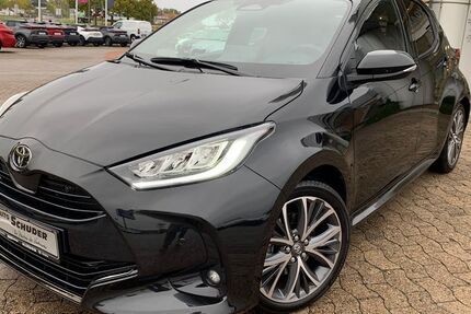 Toyota Yaris 5.399 km 24.990 &euro; Hildesheim 31137
