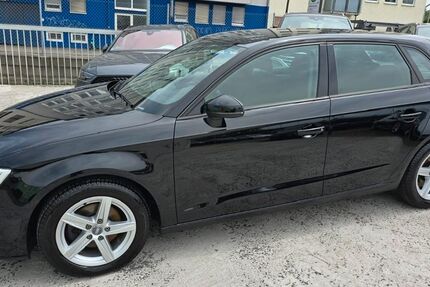 Audi A3 126.000 km 14.990 € Mannheim 68159