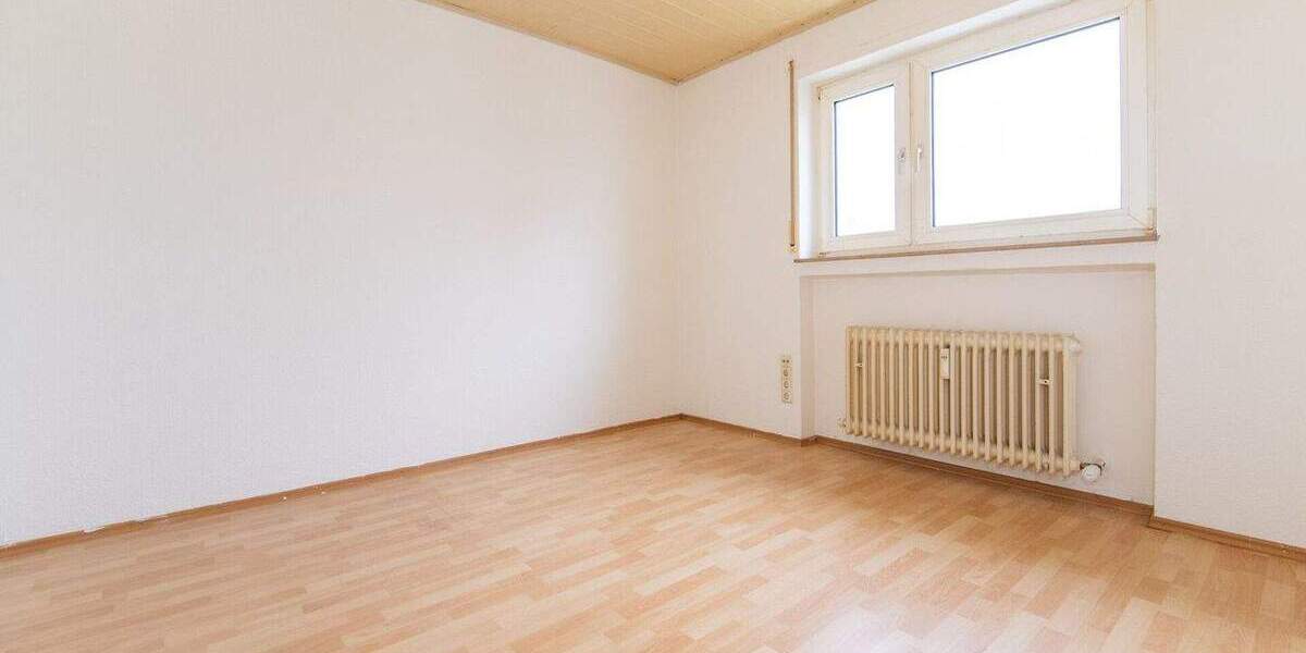 Etagenwohnung Wiesbaden Klarenthal - 3 Zimmer, 73 m&sup2;, 238.000&euro; | Angebot:24906026