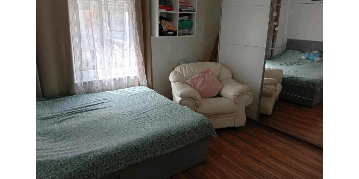 Etagenwohnung Ramstein-Miesenbach Miesenbach - 9 Zimmer, 180 m&sup2;, 280.000&euro; | Angebot:27095856