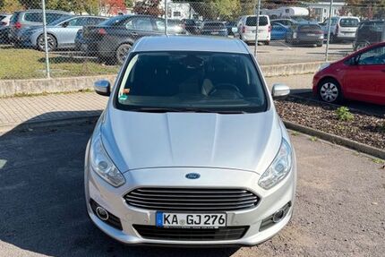 Ford S-Max 194.000 km 8.000 &euro; Karlsruhe 76189