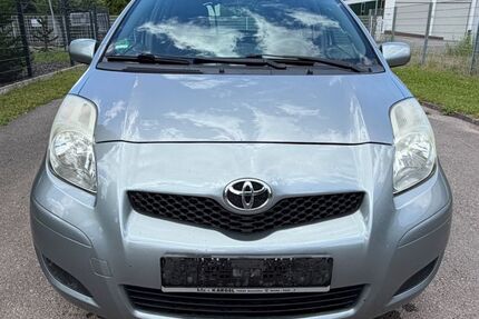 Toyota Yaris 167.280 km 1.800 &euro; Herxheim 76863