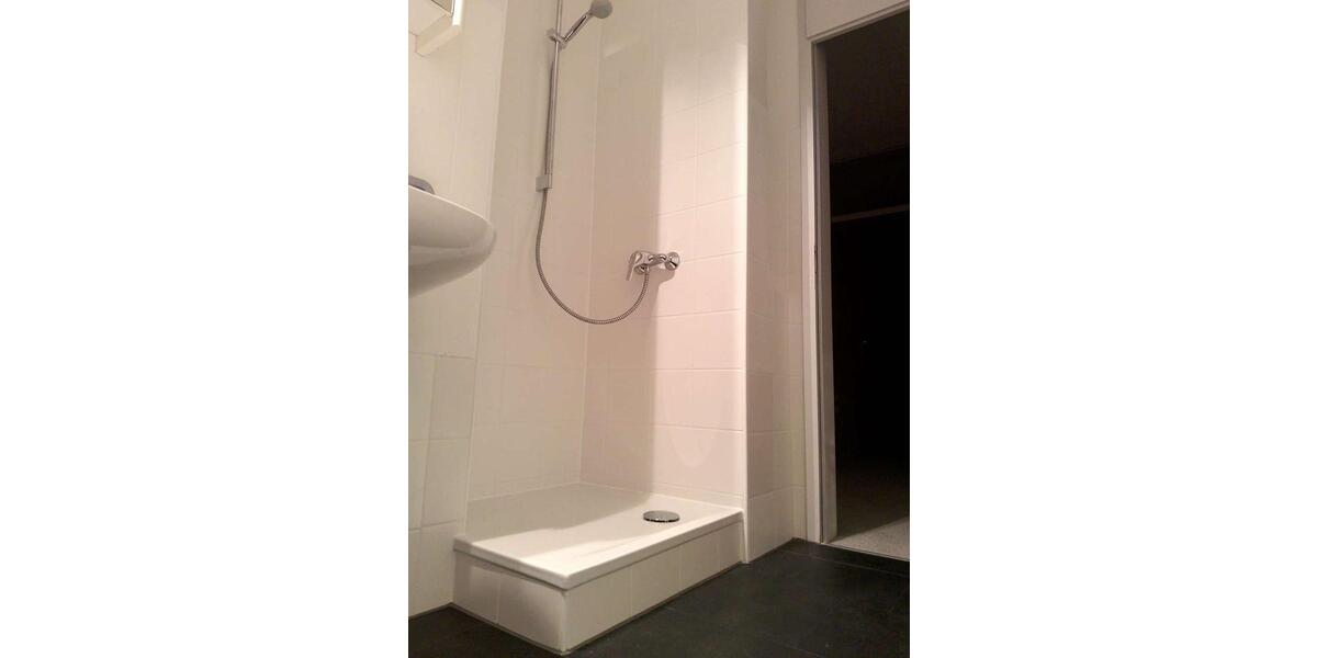 Reihenhaus Zirndorf - 5 Zimmer, 150 m&sup2;, 1.600&euro; | Angebot:25376763