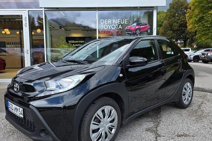 Toyota Aygo (X) 6.300 km 14.990 € Berchtesgaden 83471