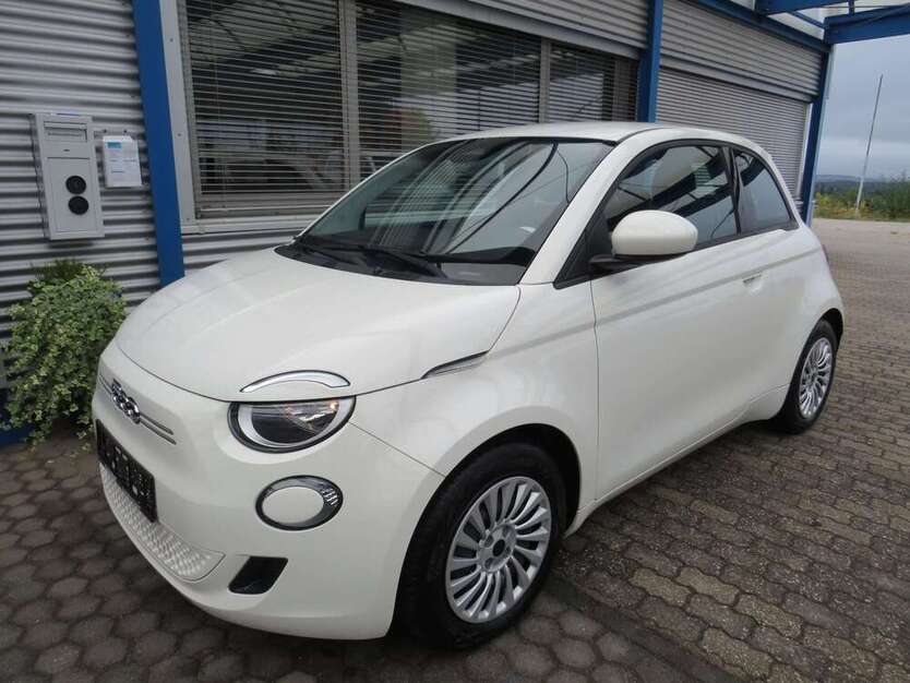 Fiat 500e 12.663 km 16.750 € Cochem-Brauheck 56812