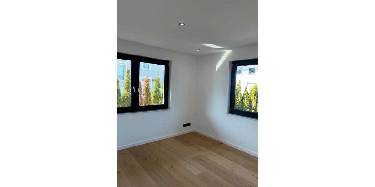 Erdgeschoßwohnung Detmold Hiddesen - 3 Zimmer, 134 m&sup2;, 550.000&euro; | Angebot:26545253
