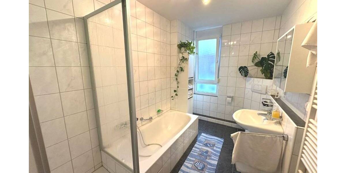 GLOBAL INVEST SINSHEIM | Großes, sehr gepflegtes Reihenendhaus in zentraler und ruhiger Lage von Wiesloch-Baiertal 6 zimmer