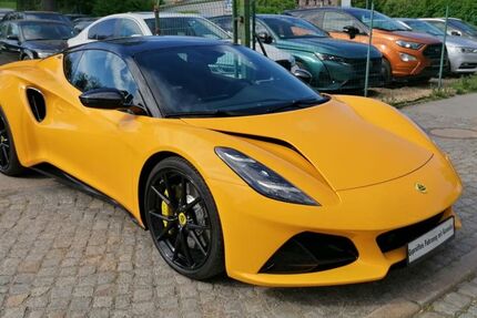 Lotus Emira 12.000 km 77.999 &euro; Görlitz 02826