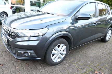 Dacia Sandero 68.000 km 12.200 € Hittfeld bei Hamburg 21218