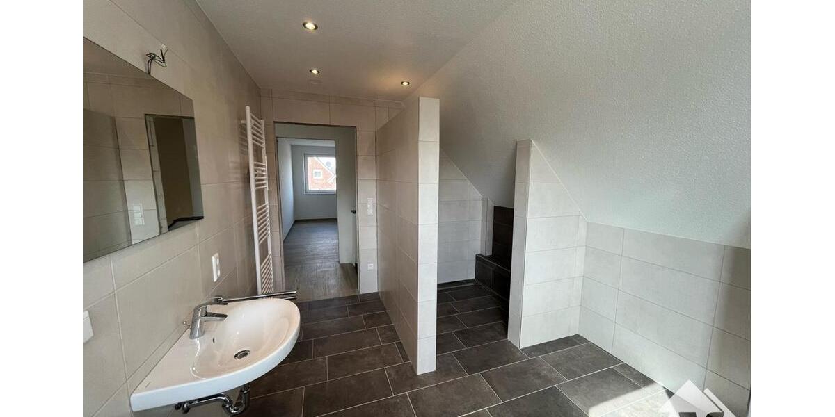 Doppelhaushälfte Freren - 4 Zimmer, 122 m&sup2;, 1.200&euro; | Angebot:25647717