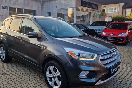 Ford Kuga 121.500 km 11.999 &euro; Wolfenbüttel 38302