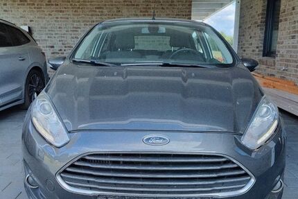 Ford Fiesta 120.000 km 6.600 &euro; Lathen 49762