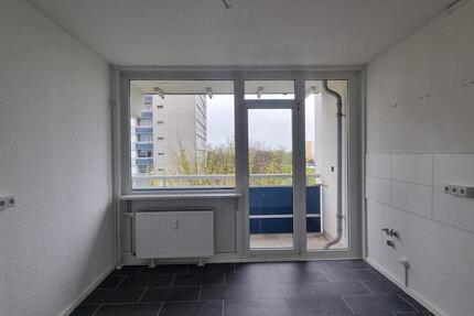 Wohnung Halle (Saale) Nietleben - 4 Zimmer, 111 m&sup2;, 780&euro; | Angebot:26233703