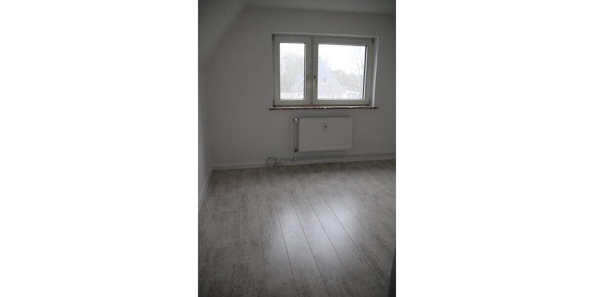 Einfamilienhaus Rendsburg - 4 Zimmer, 100 m&sup2;, 1.250&euro; | Angebot:25769425