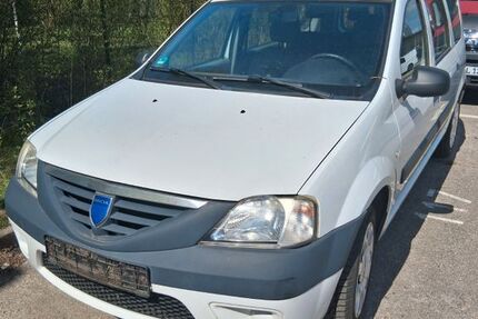 Dacia Logan 156.000 km 2.600 &euro; Potsdam 14482