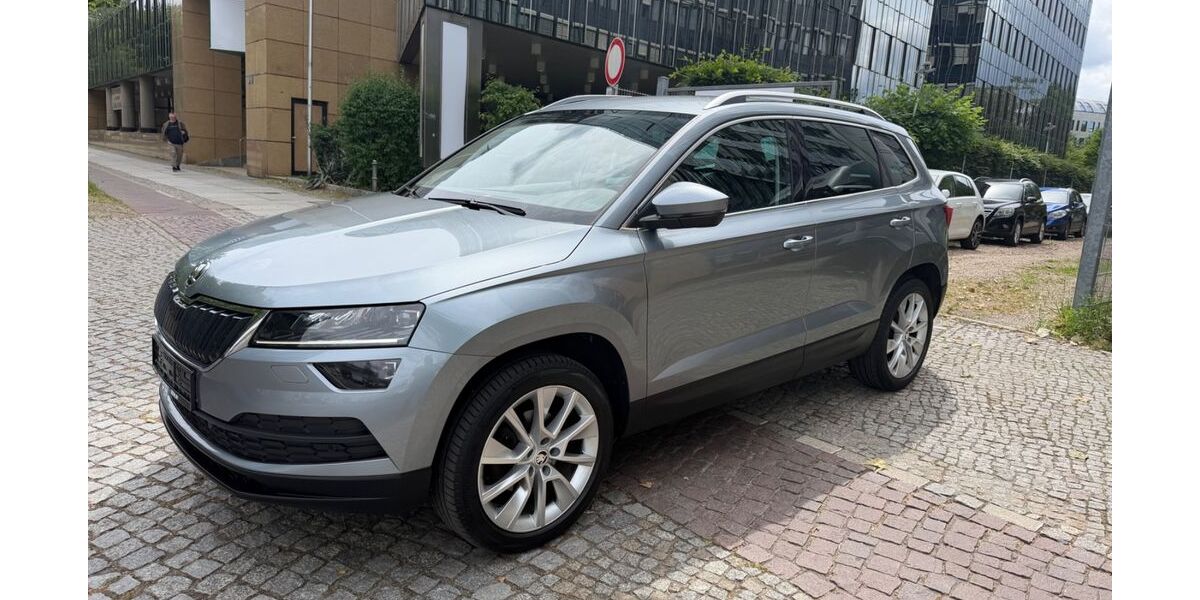 Skoda Karoq 272.694 km 11.199 &euro; Berlin 10553