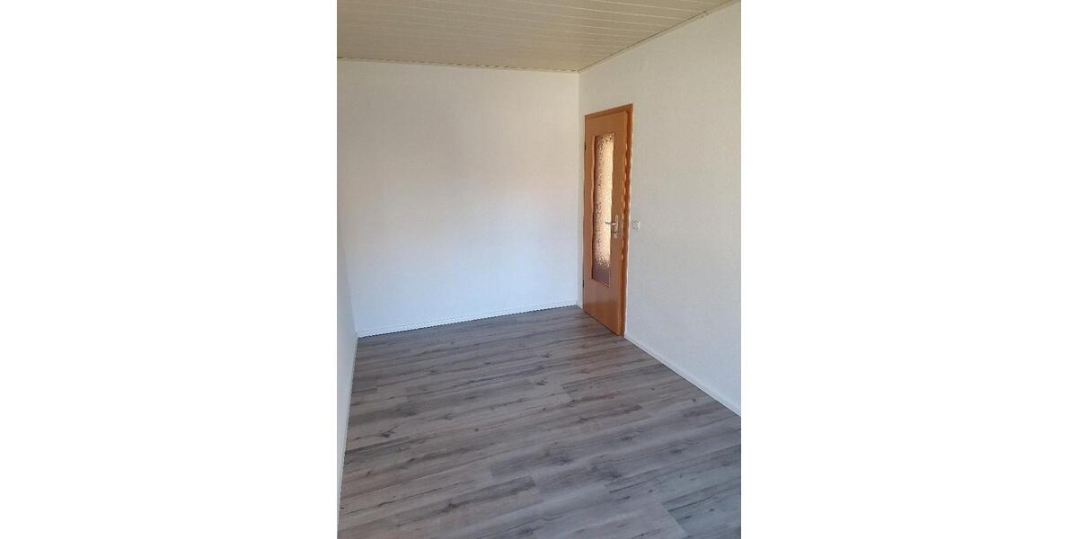 Etagenwohnung Eisleben (Lutherstadt) - 3 Zimmer, 57 m&sup2;, 345&euro; | Angebot:26660652