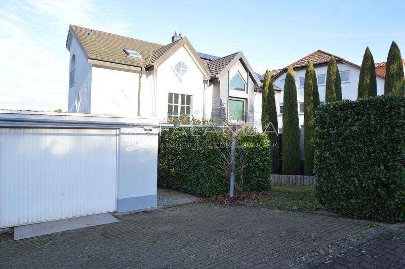 Doppelhaushälfte Budenheim - 6 Zimmer, 180 m&sup2;, 759.000&euro; | Angebot:24623529