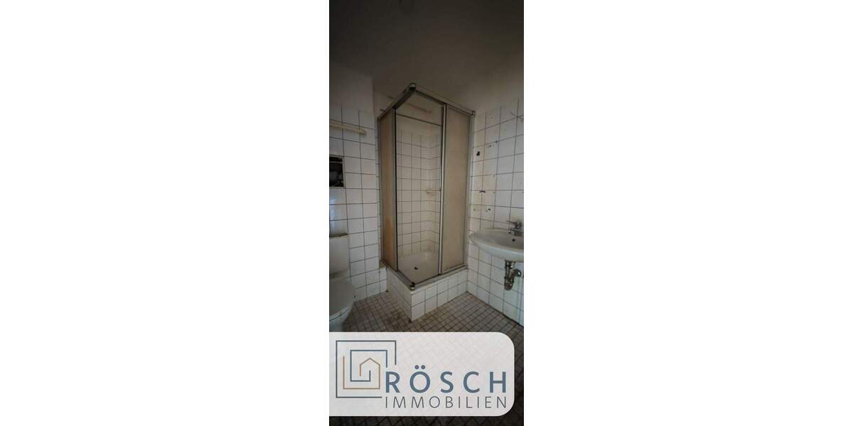 Renovierungsbedürftige City-Wohnung mitten in Rheinfelden +++ Rösch Immobilien 2 zimmer