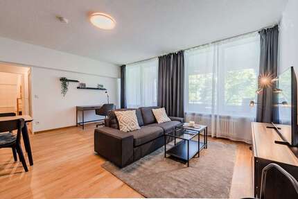 Zimmer Berlin Neukölln - 2 Zimmer, 1.990&euro; | Angebot:26445260