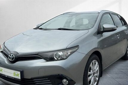 Toyota Auris 33.800 km 15.480 &euro; Neu Wulmstorf 21629
