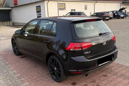VW Golf 106.000 km 8.300 &euro; Haltern am See 45721
