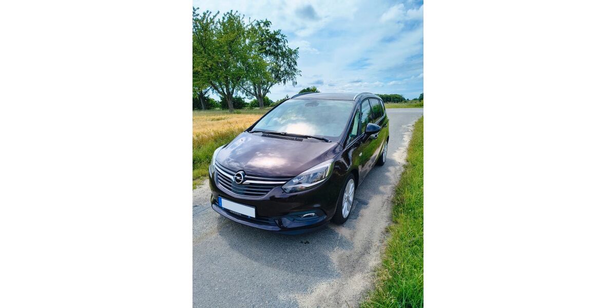 Opel Zafira 98.400 km 11.900 &euro; Lasbek 23847