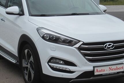 Hyundai TUCSON 90.000 km 16.950 &euro; Stadtbergen 86391