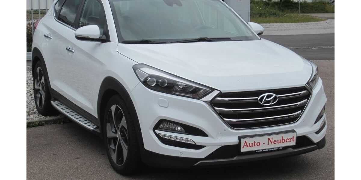Hyundai TUCSON 90.000 km 16.950 &euro; Stadtbergen 86391
