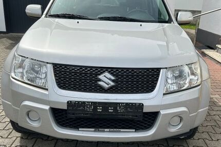 Suzuki Grand Vitara 131.304 km 8.999 &euro; Brohl-Lützing 56656