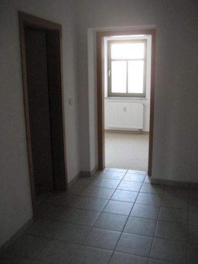 Etagenwohnung Limbach-Oberfrohna Oberfrohna - 2 Zimmer, 50 m&sup2;, 350&euro; | Angebot:26361511